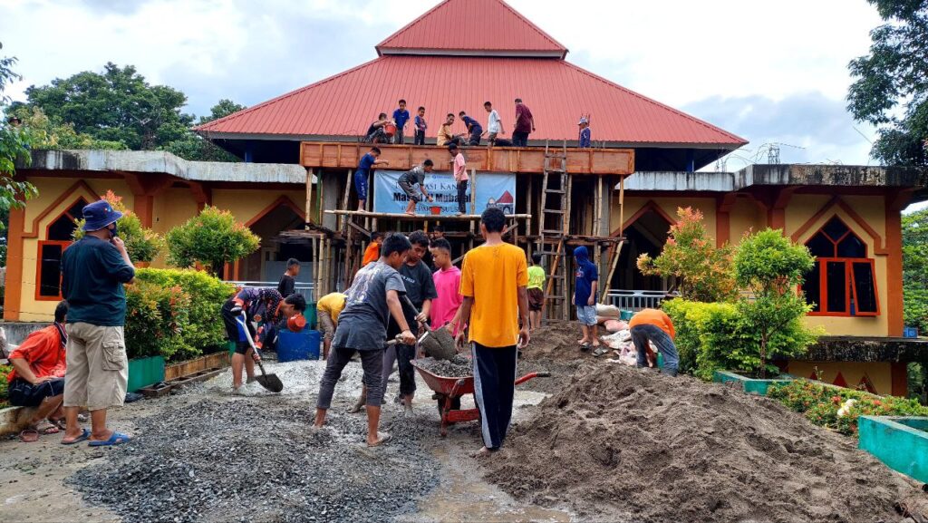 Pembangunan Teras Mesjid